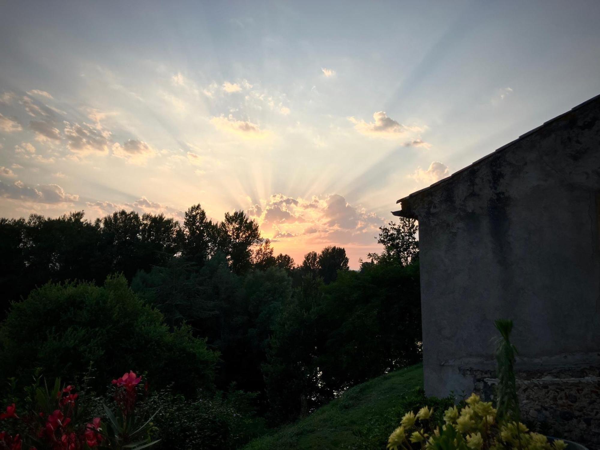 Beautiful Village House Next To Garonne River! Couladere Luaran gambar
